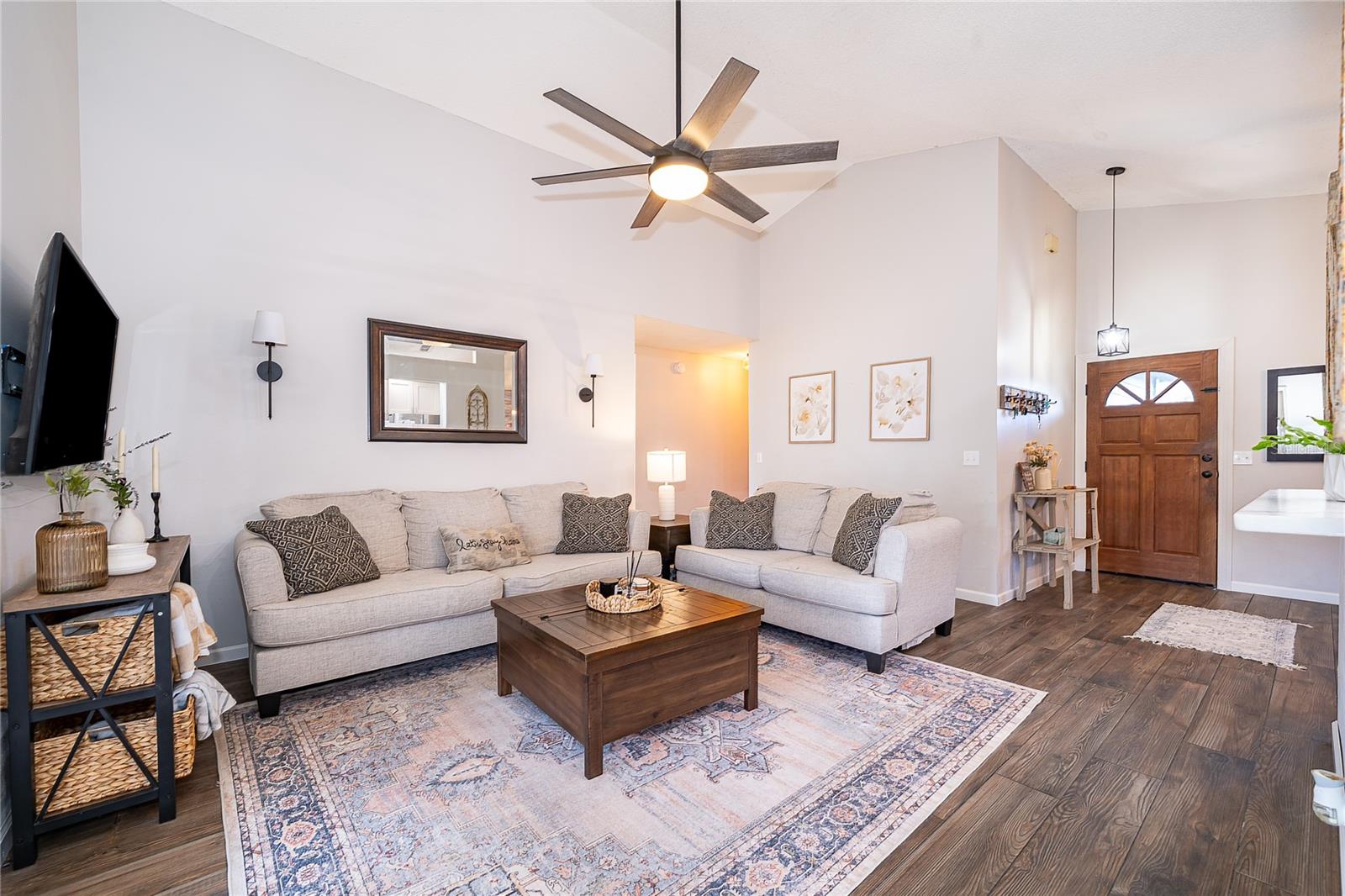 Image 18 of 26 For 3113 Colorado Avenue