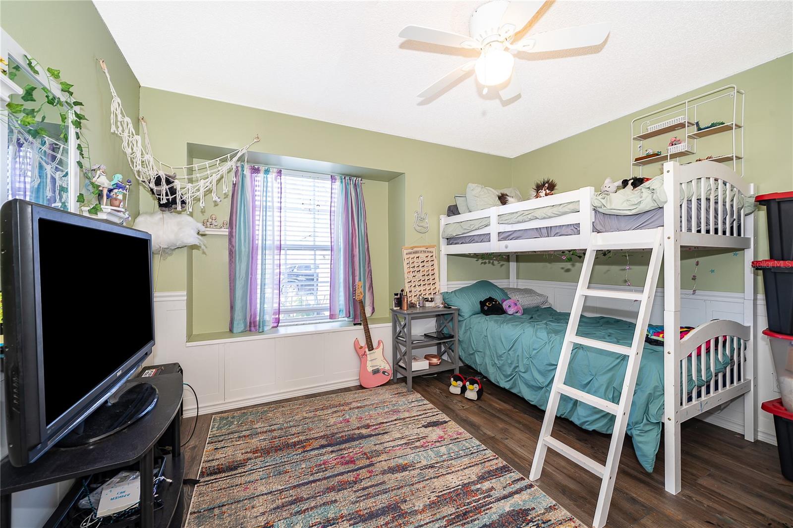 Image 21 of 26 For 3113 Colorado Avenue