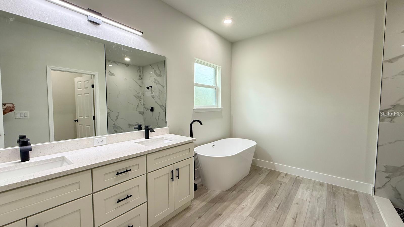 Image 29 of 39 For 495 Marion Oaks Manor