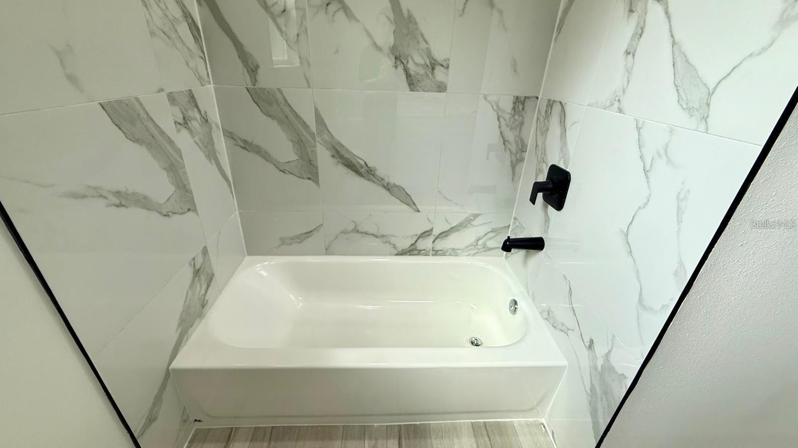 Image 34 of 39 For 495 Marion Oaks Manor