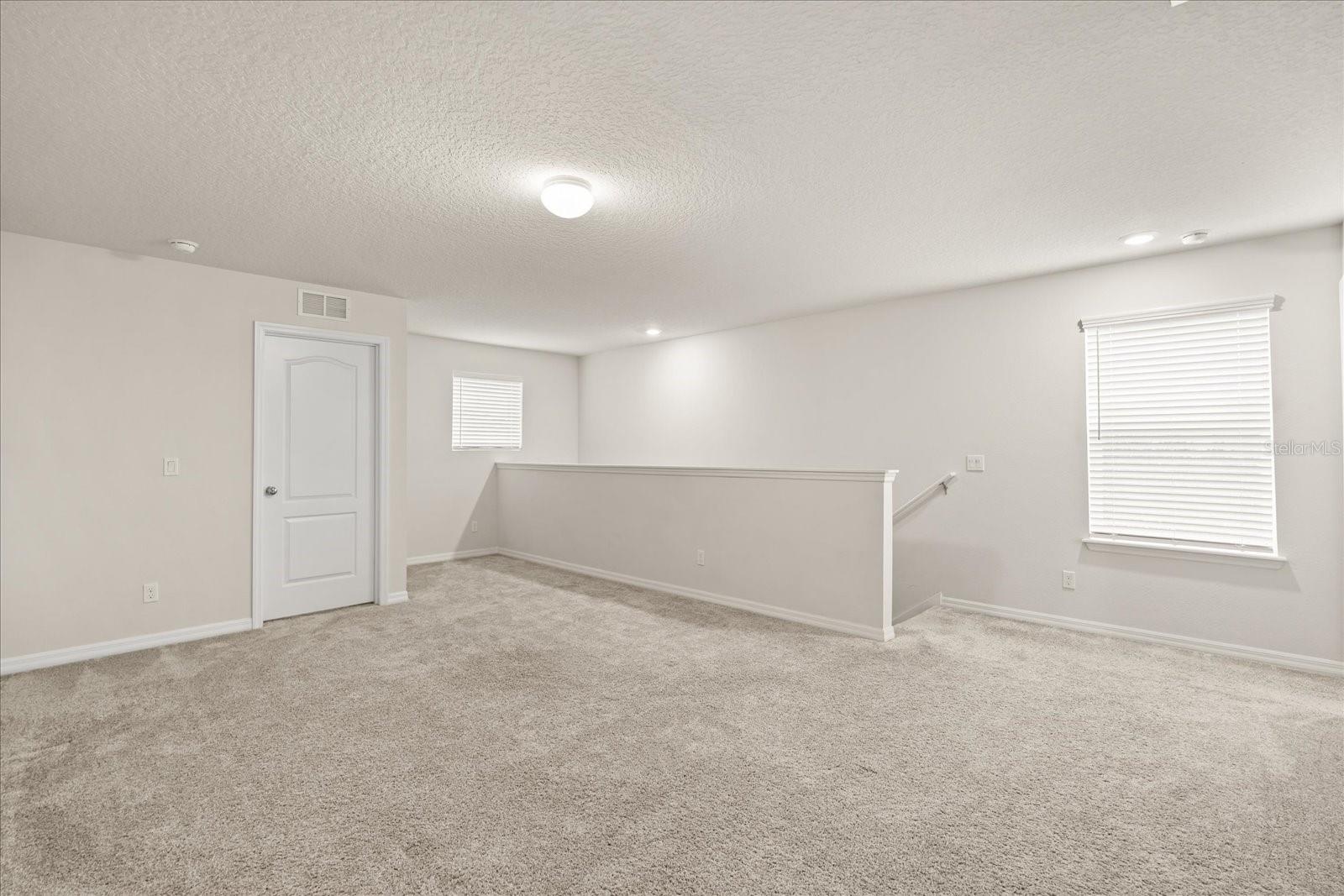 Image 16 of 35 For 5192 Chickadee Street