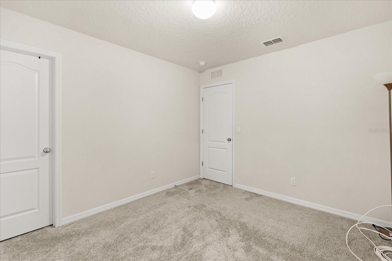 Image 27 of 35 For 5192 Chickadee Street