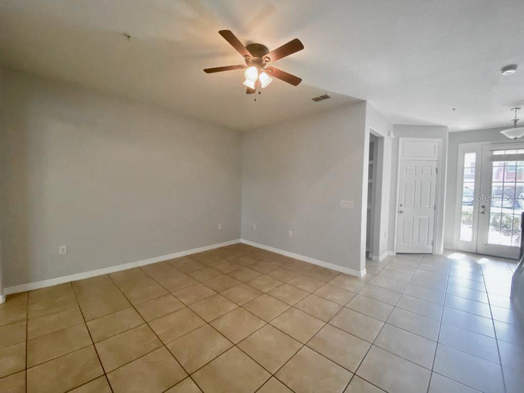 Image 4 of 22 For 4866 Matteo Trail