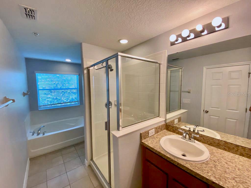 Image 9 of 22 For 4866 Matteo Trail