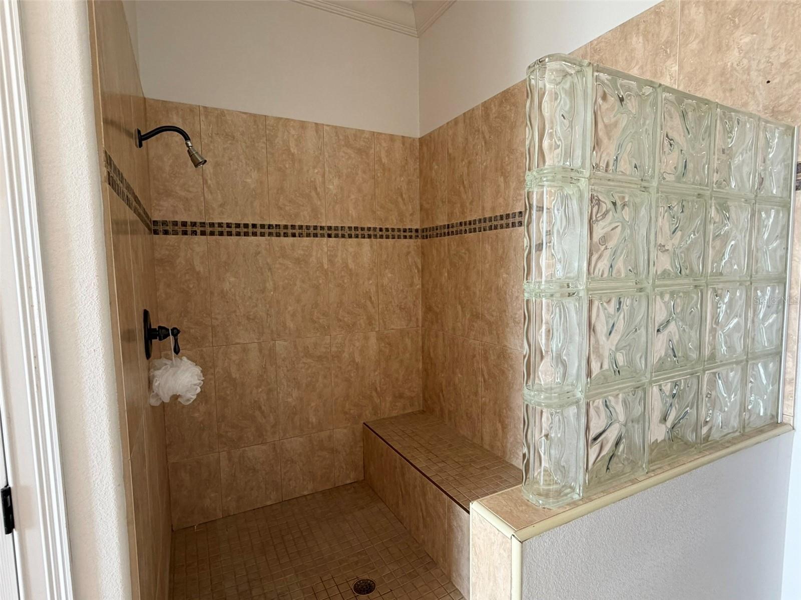 Image 24 of 31 For 2006 Pirie Place