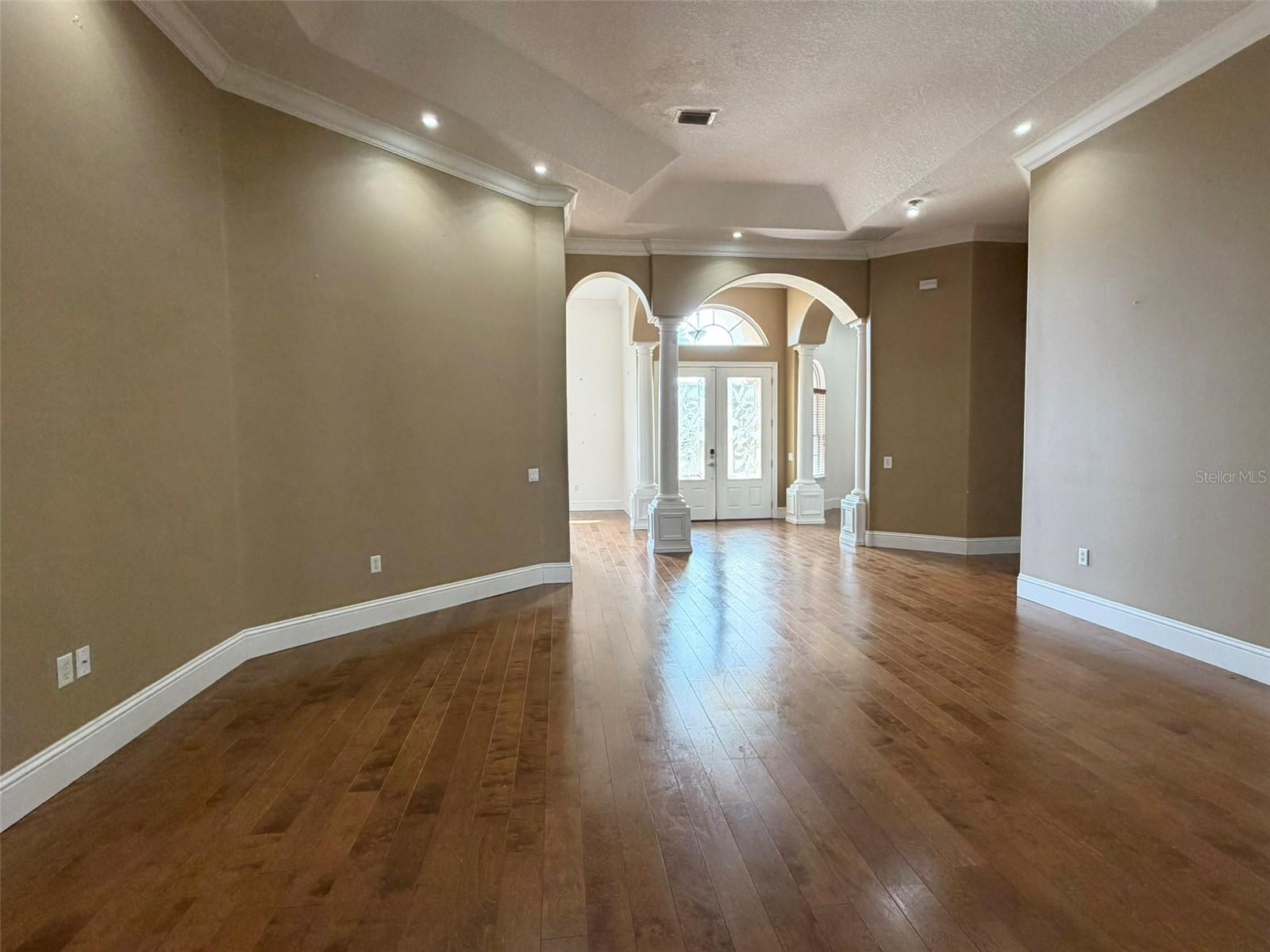 Image 3 of 31 For 2006 Pirie Place