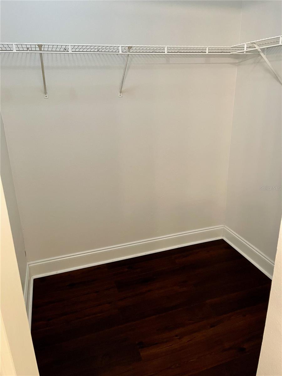 Image 10 of 12 For 2521 Grassy Point Drive 101