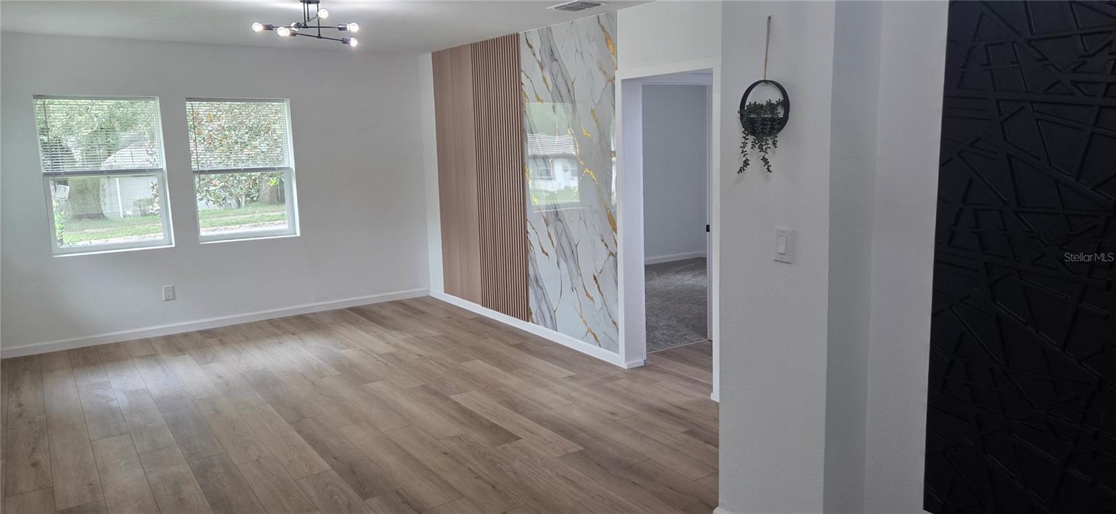 Image 14 of 79 For 1152 9th Street