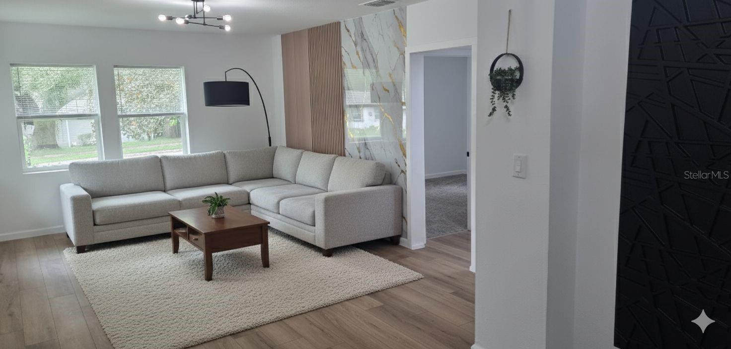 Image 15 of 79 For 1152 9th Street