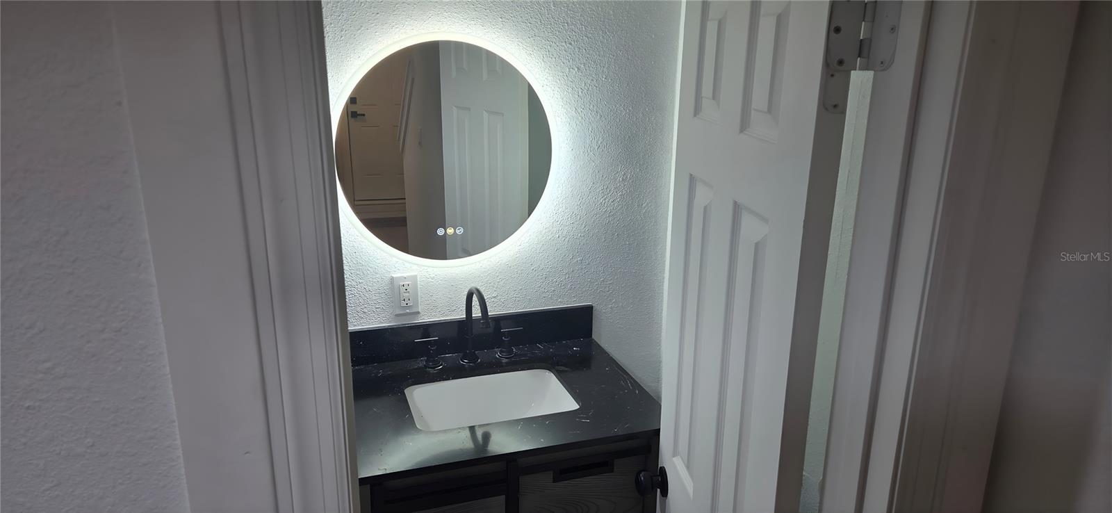 Image 72 of 79 For 1152 9th Street