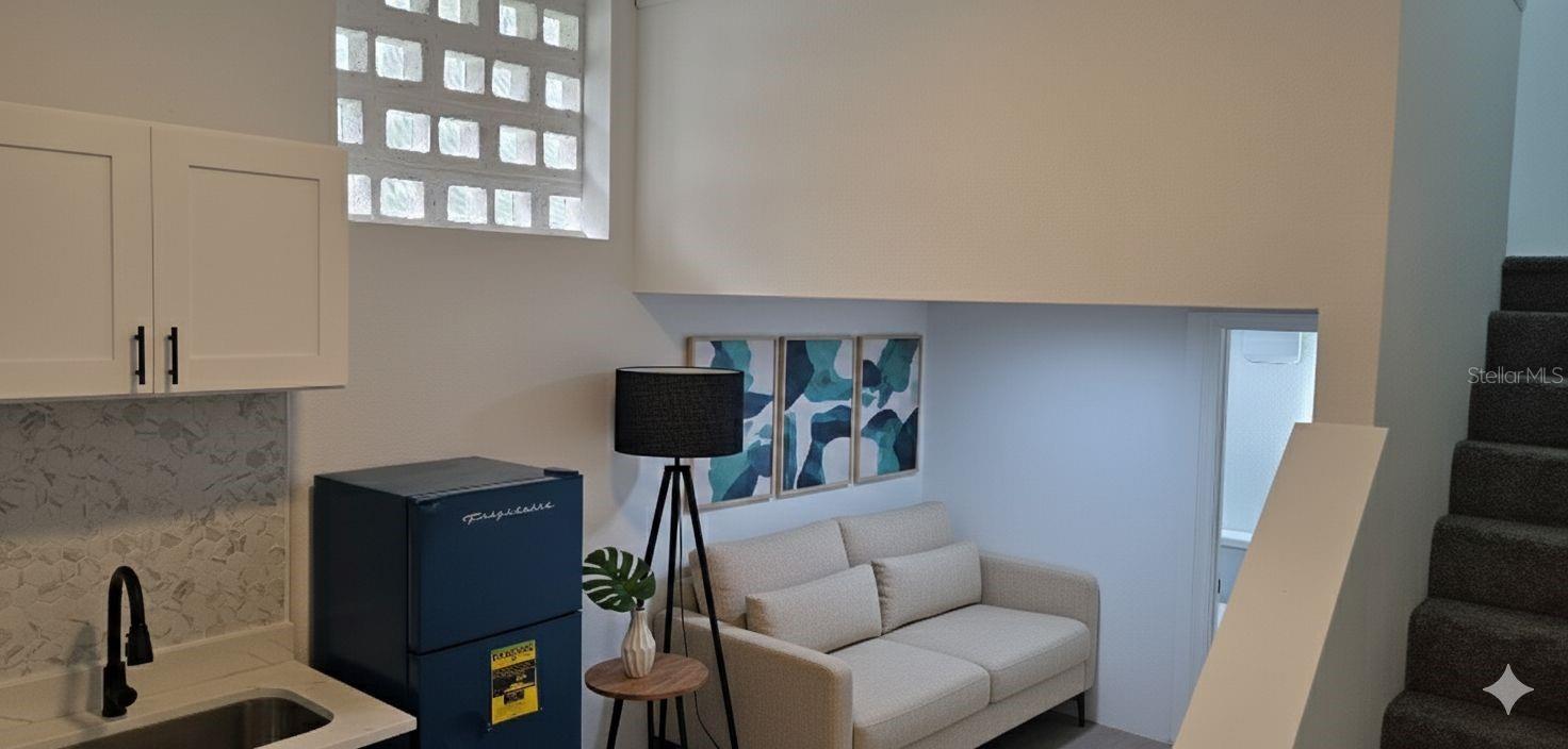 Image 76 of 79 For 1152 9th Street