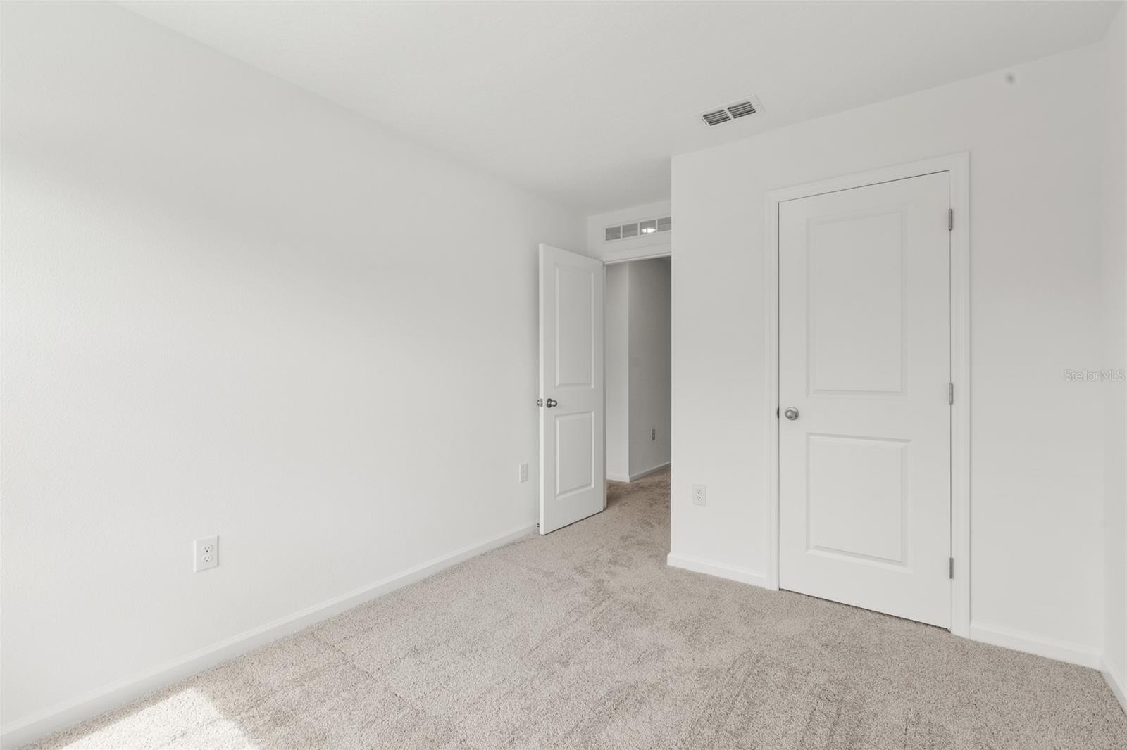 Image 13 of 30 For 358 Cadberry Place