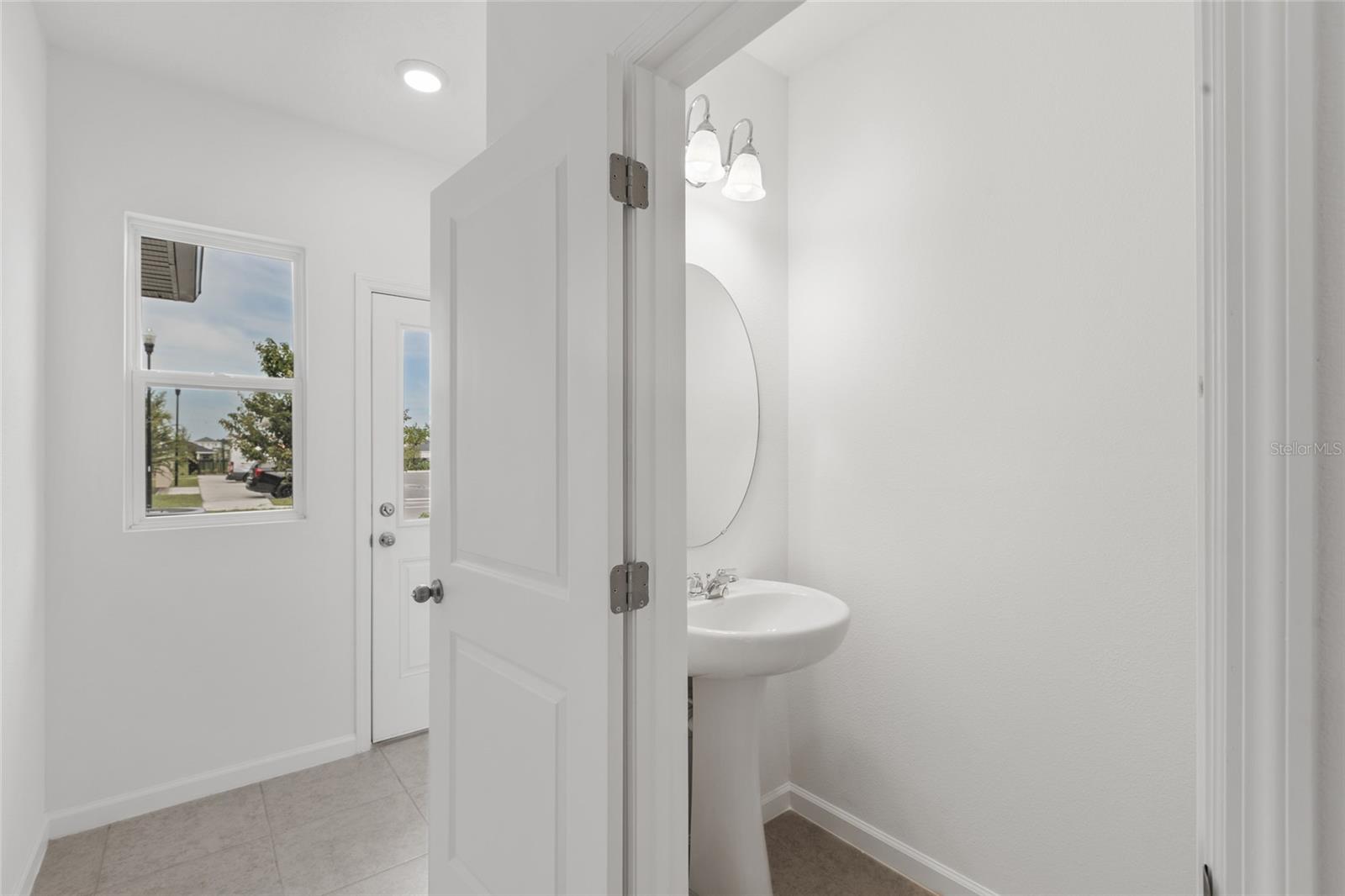 Image 16 of 30 For 358 Cadberry Place