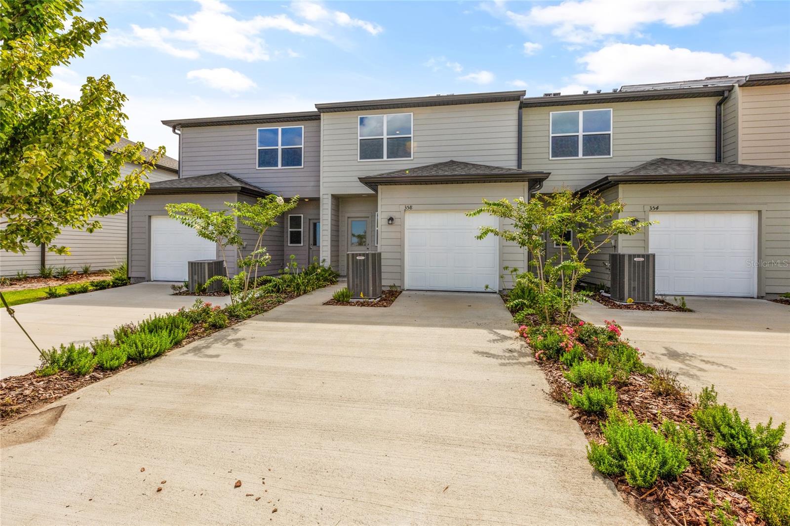 Image 3 of 30 For 358 Cadberry Place