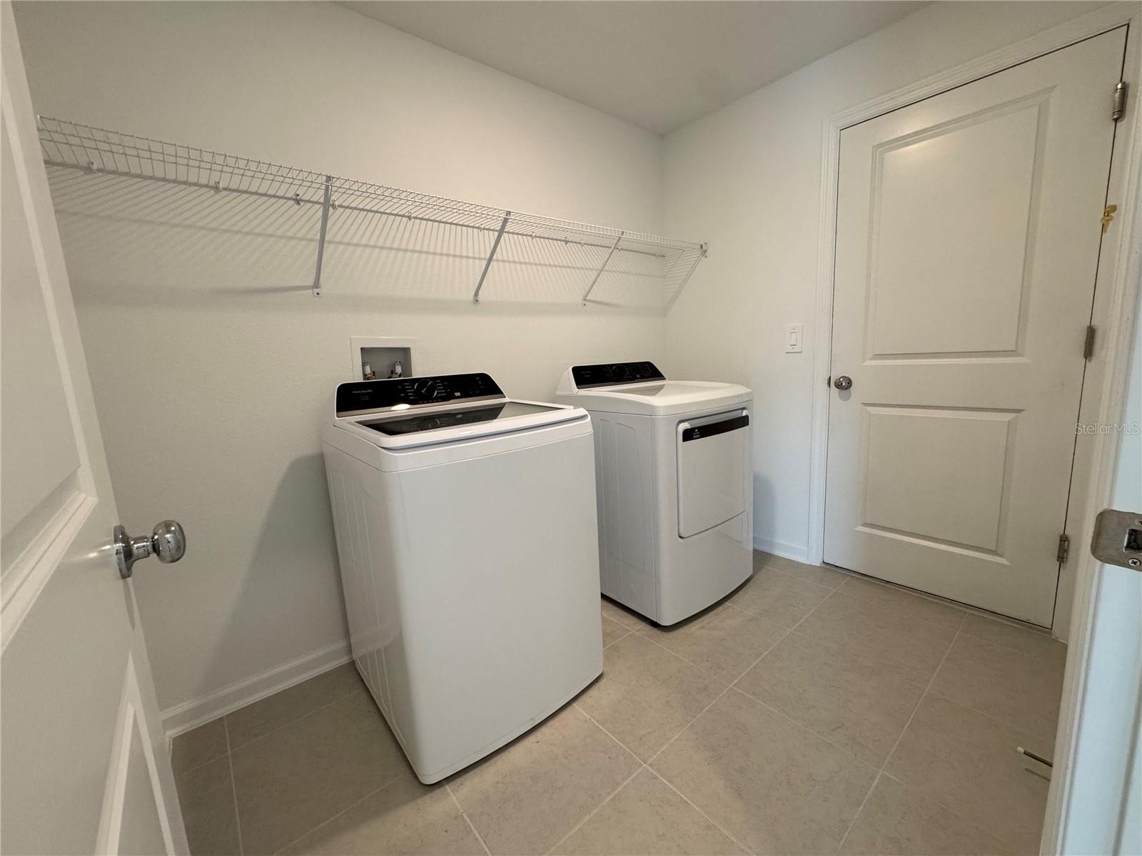 Image 22 of 31 For 2185 Lasso Loop