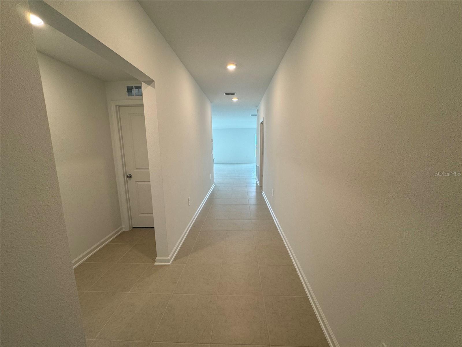 Image 3 of 31 For 2185 Lasso Loop