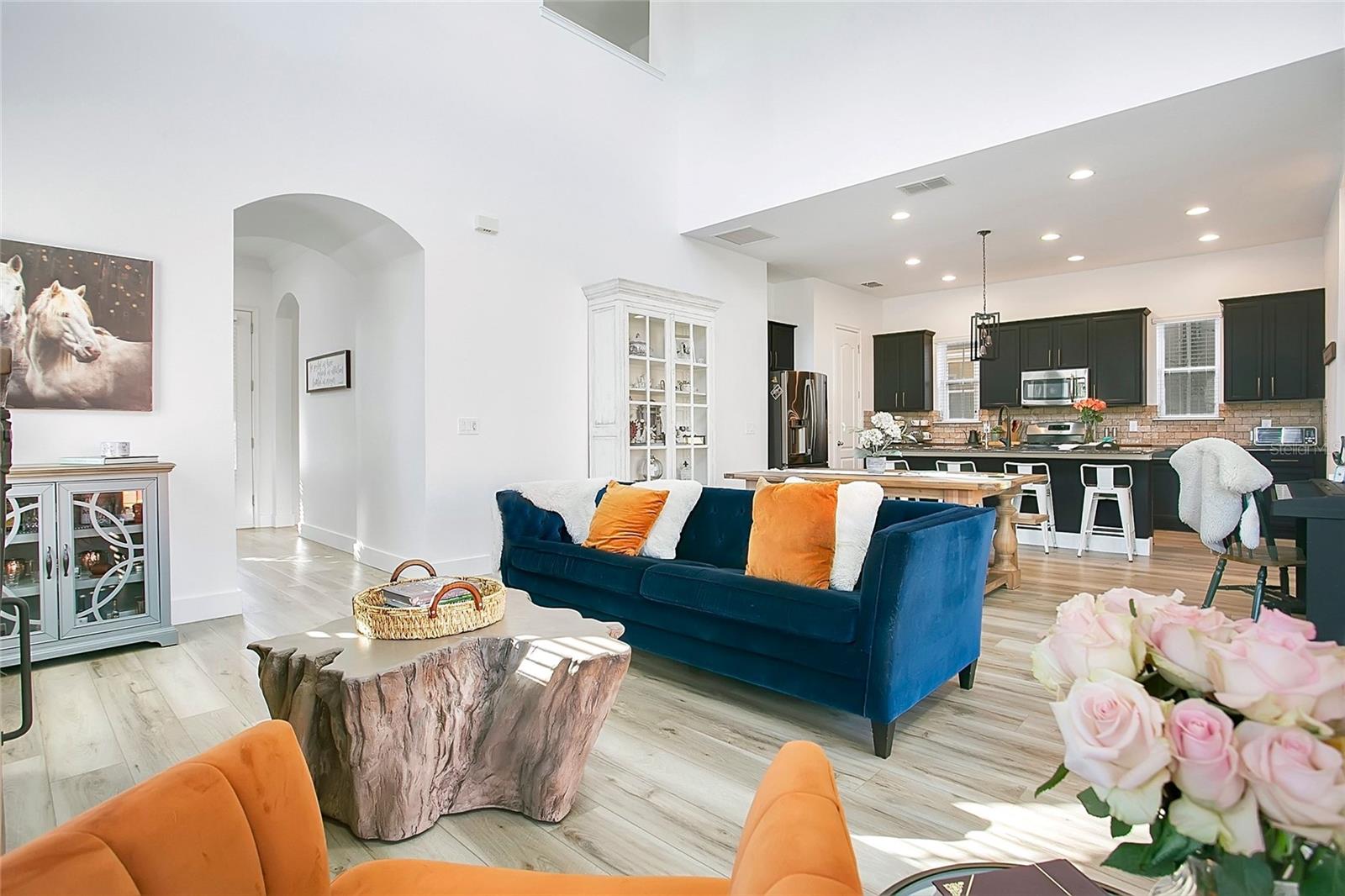 Image 10 of 46 For 13795 Eliot Avenue