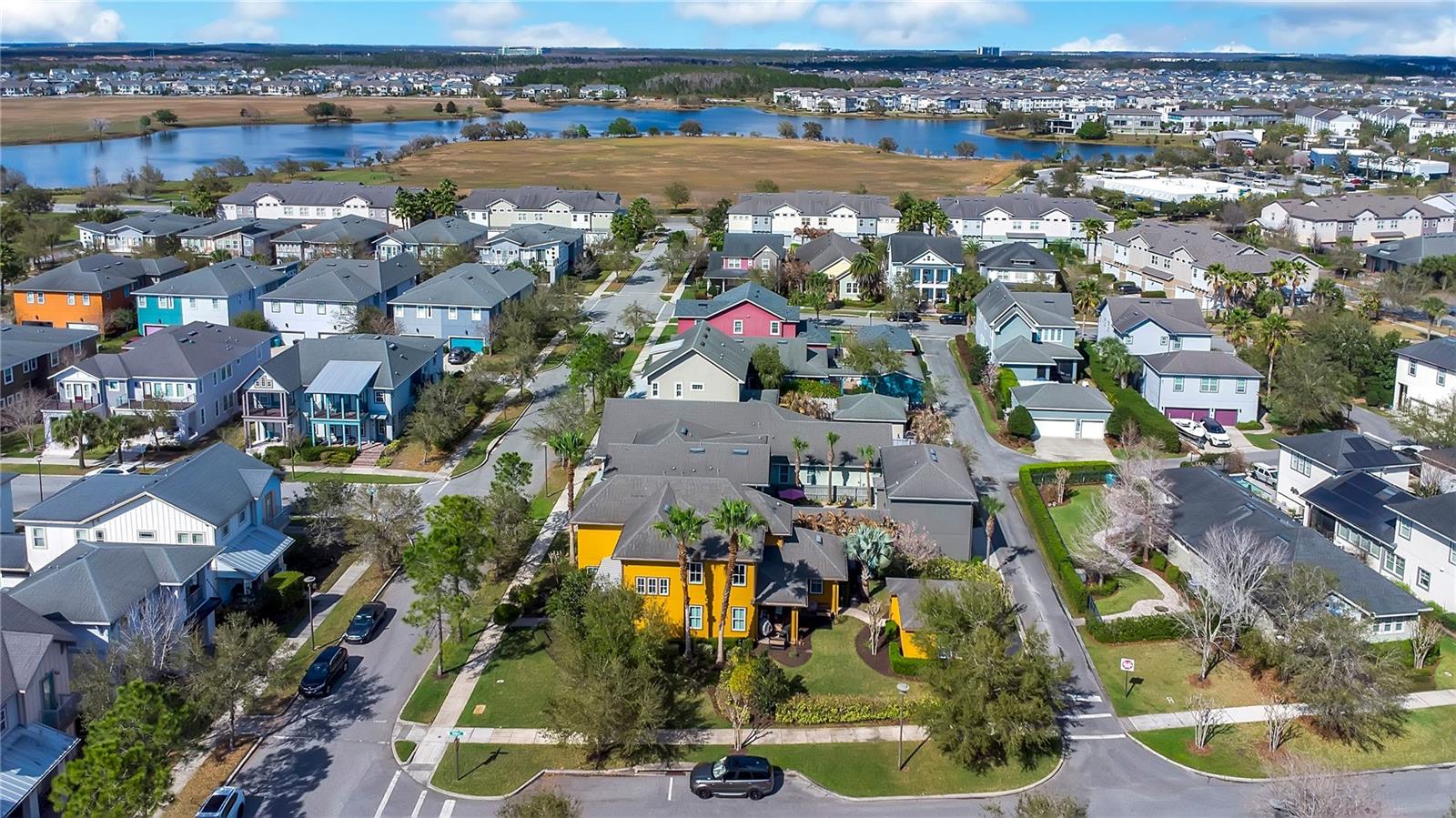 Image 33 of 46 For 13795 Eliot Avenue