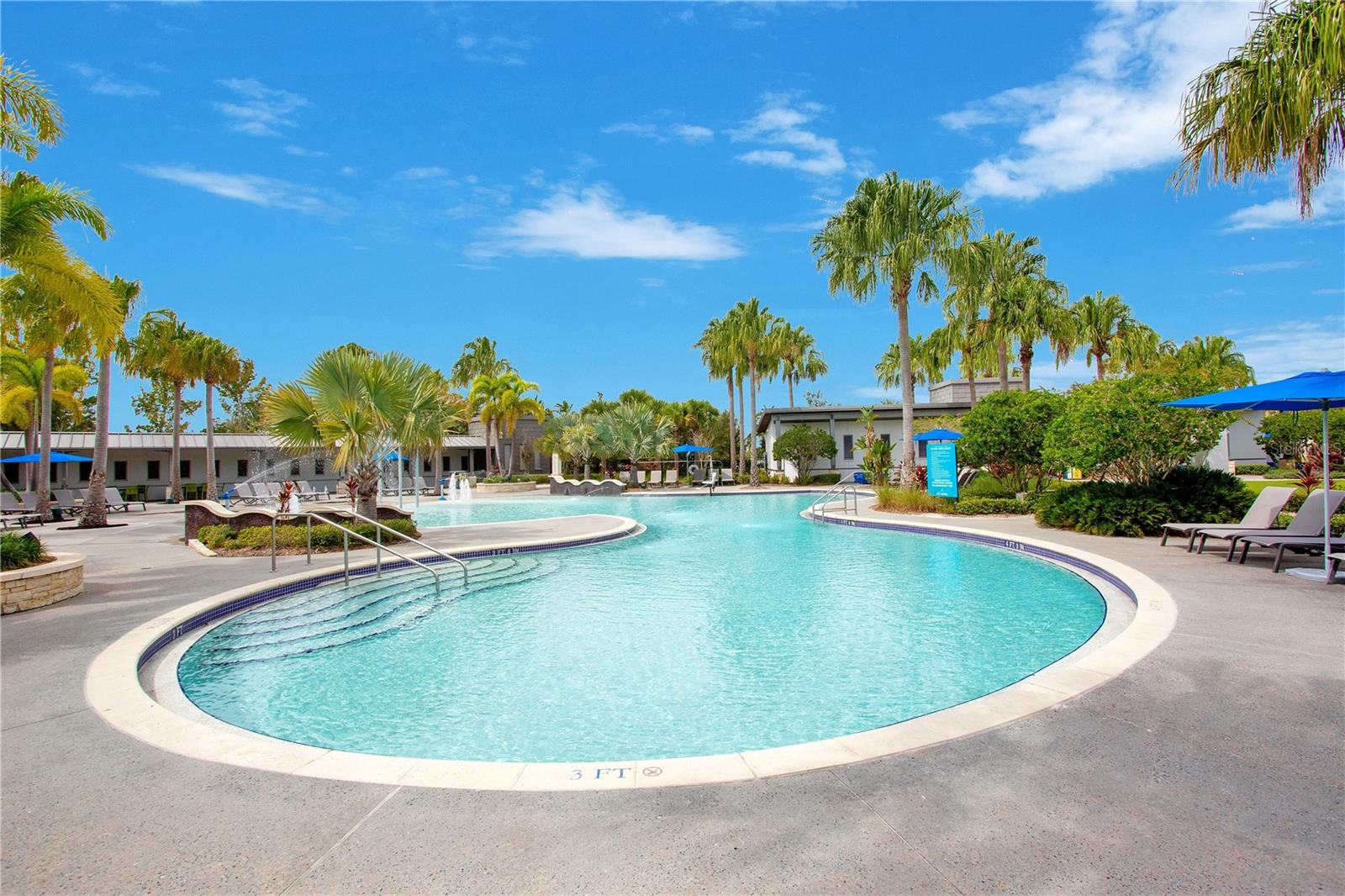 Image 43 of 46 For 13795 Eliot Avenue