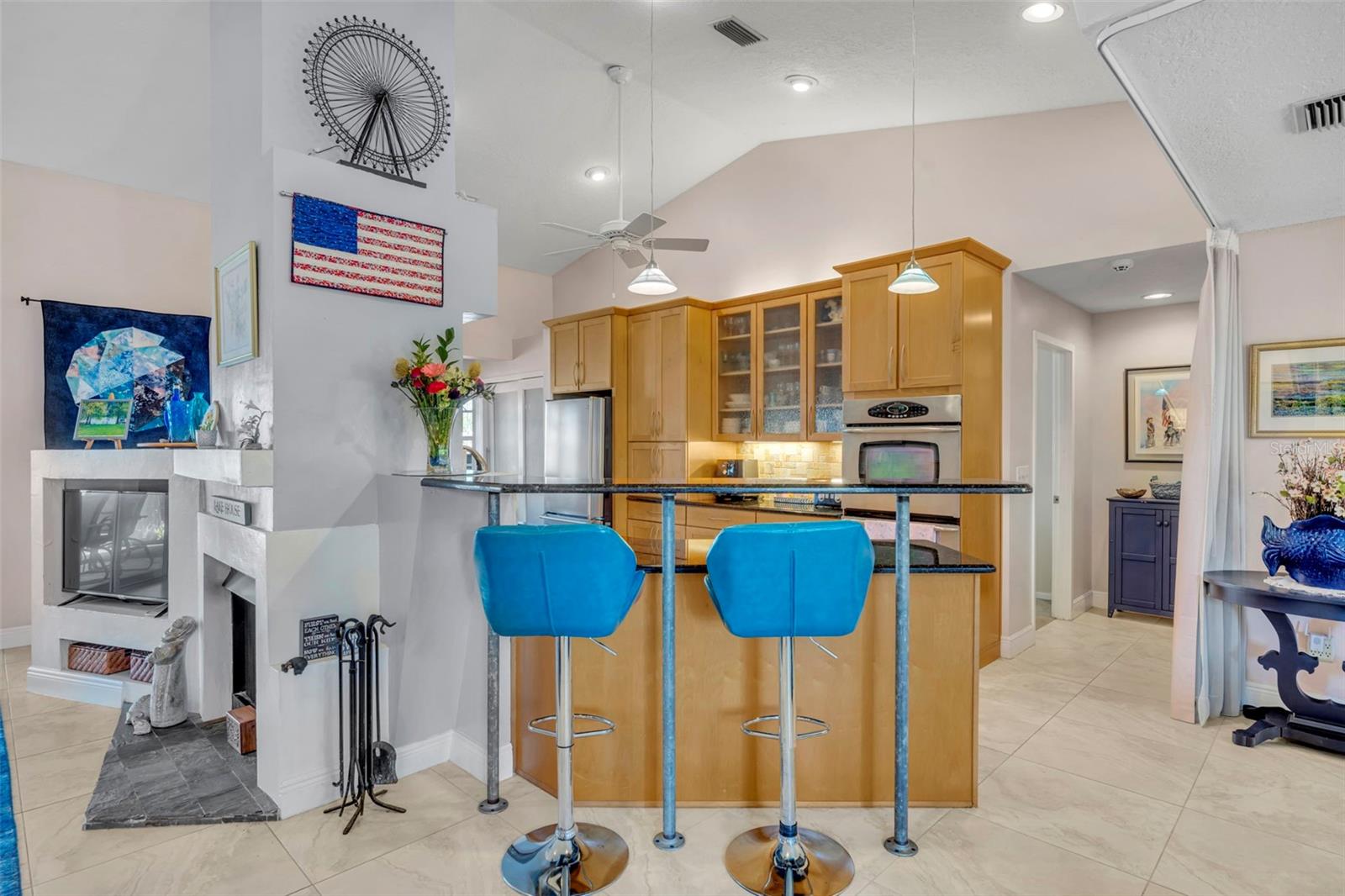 Image 10 of 32 For 703 Meredith Street