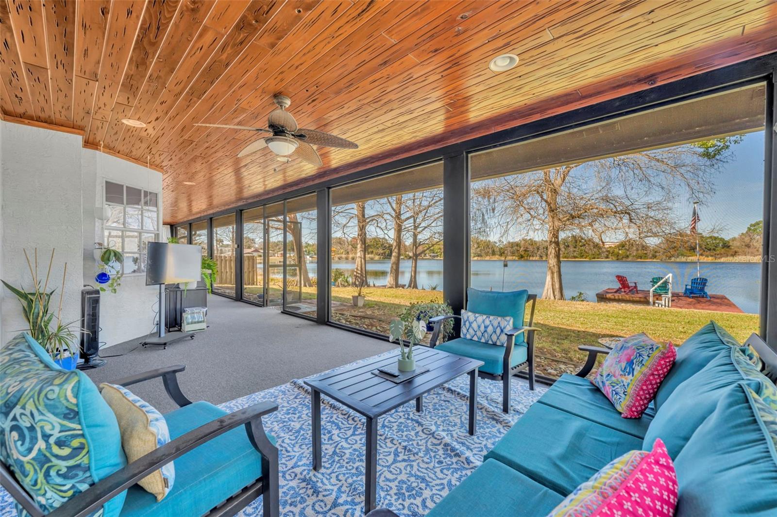 Image 23 of 32 For 703 Meredith Street