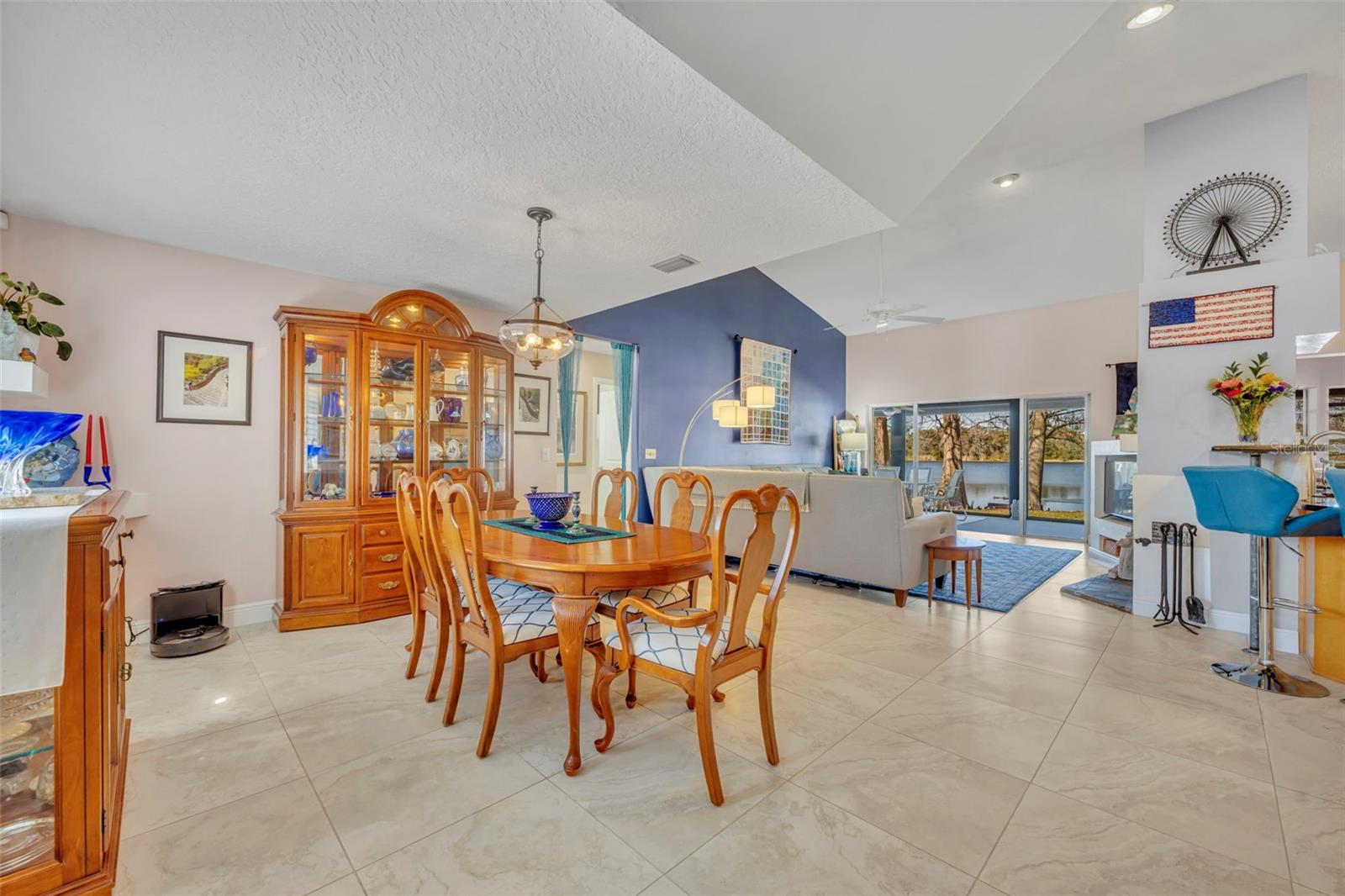 Image 6 of 32 For 703 Meredith Street