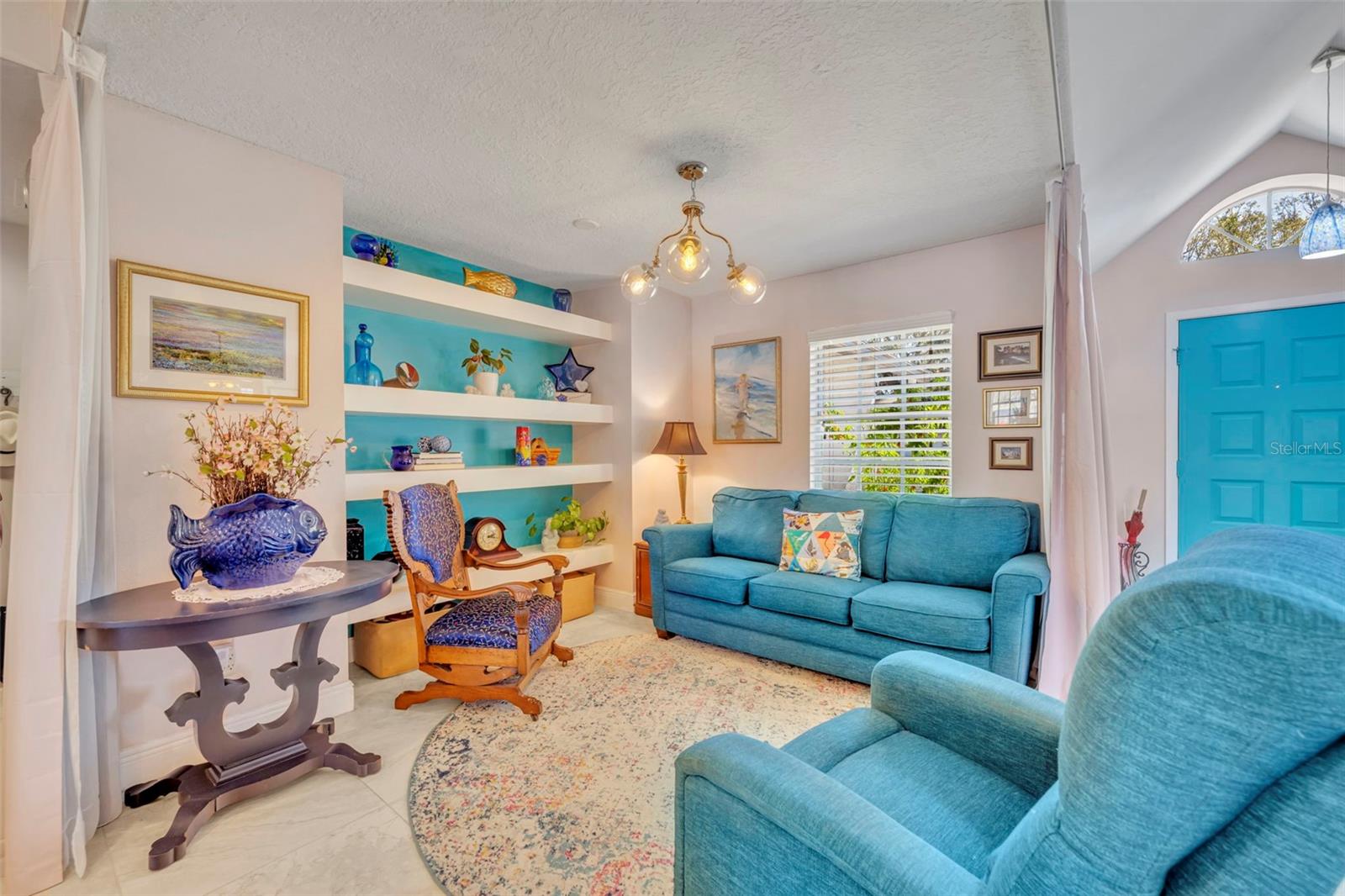 Image 8 of 32 For 703 Meredith Street