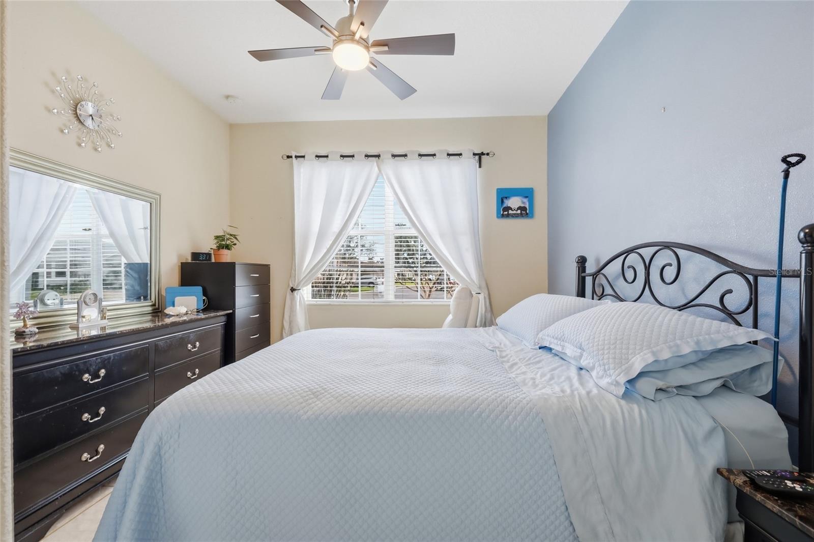 Image 15 of 32 For 4020 Carteret Drive