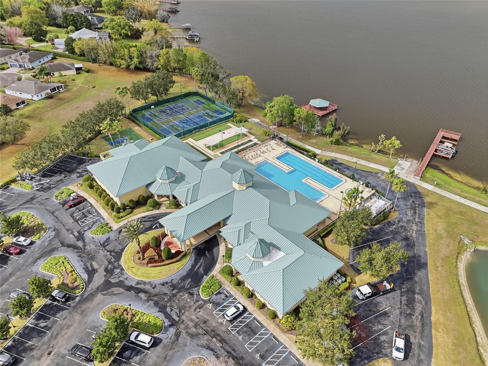 Image 23 of 32 For 4020 Carteret Drive