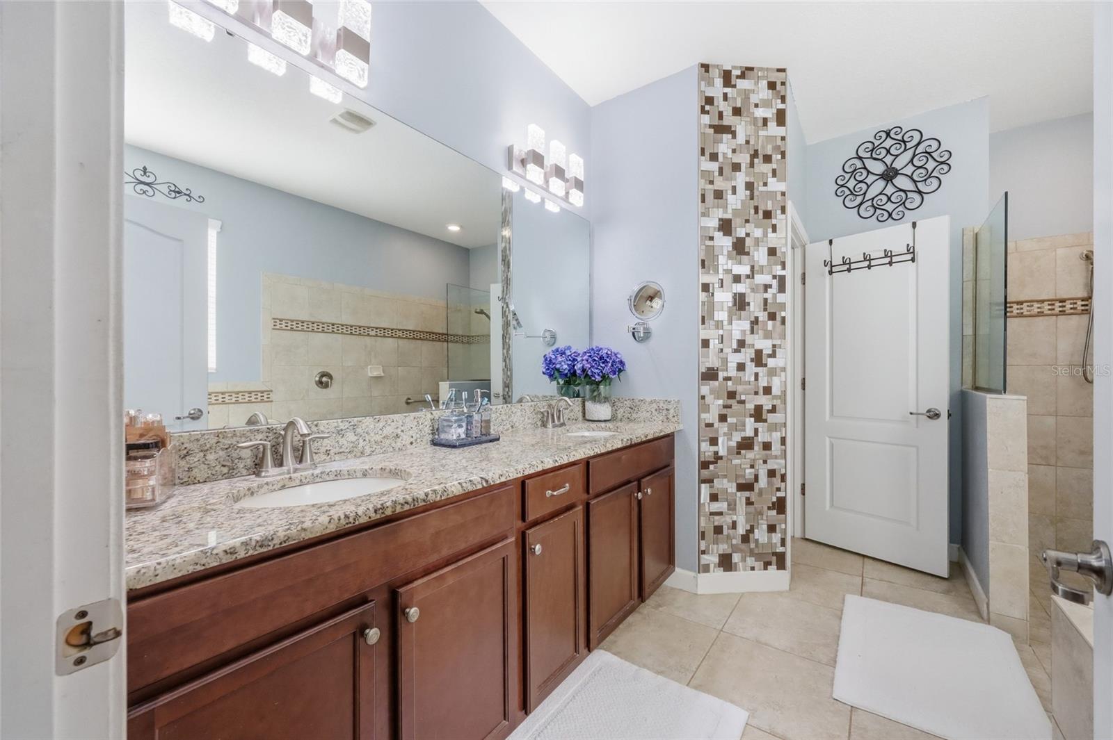 Image 9 of 32 For 4020 Carteret Drive