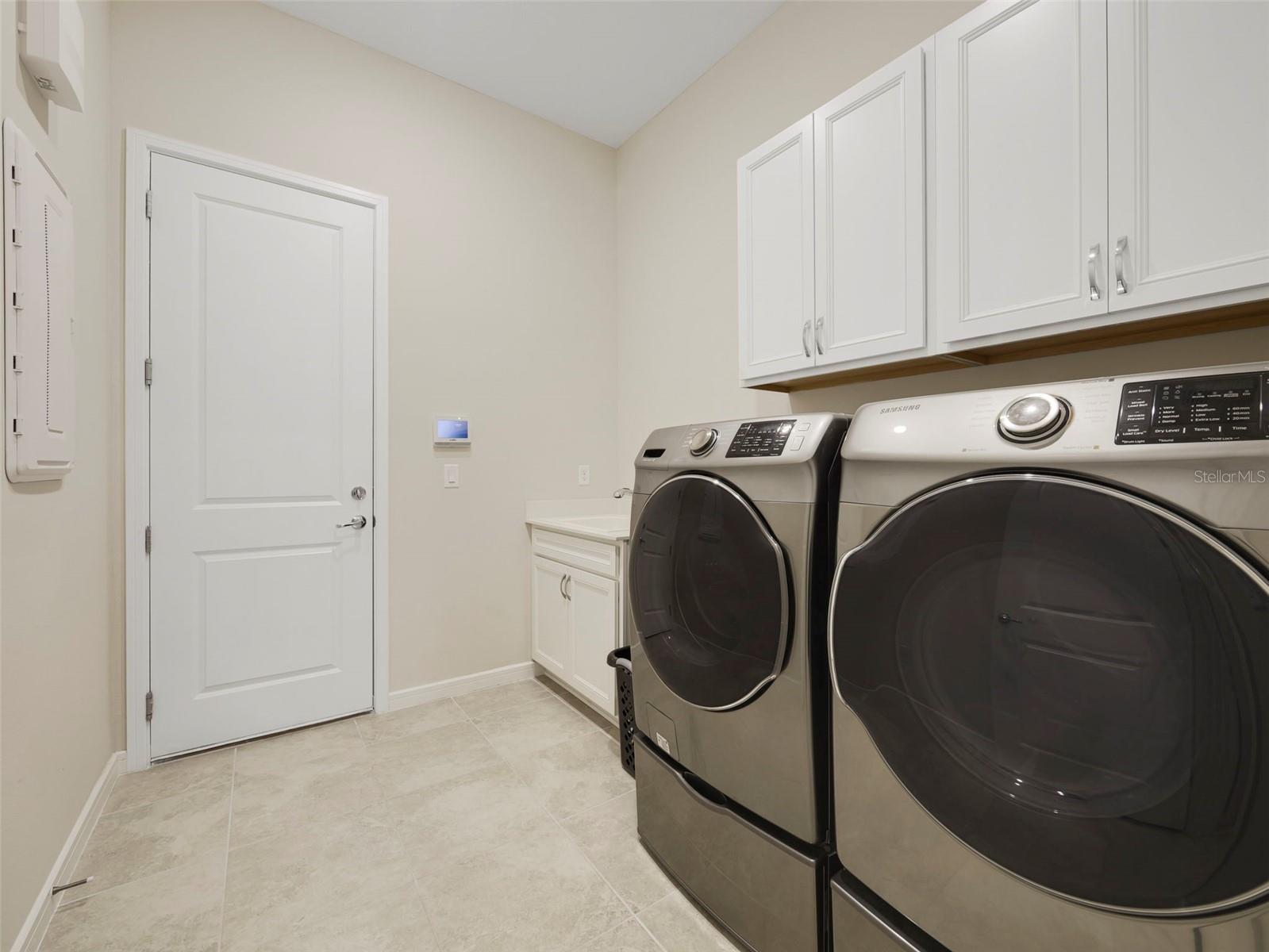 Image 23 of 27 For 906 Savannah Palms Boulevard