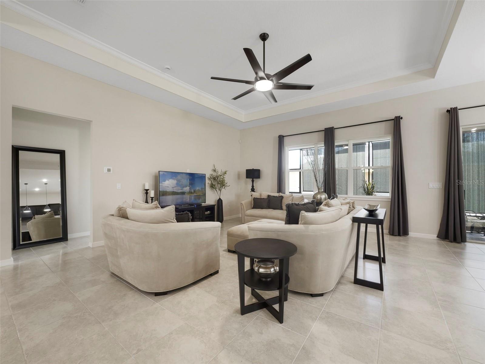 Image 6 of 27 For 906 Savannah Palms Boulevard