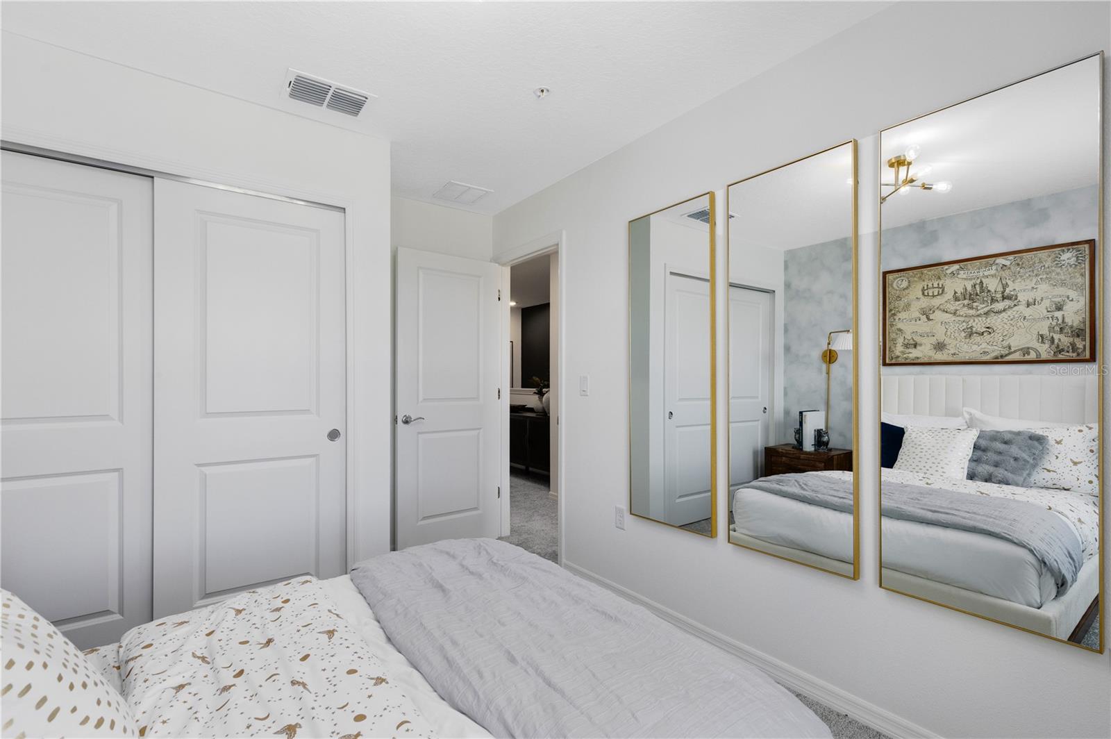 Image 27 of 35 For 10118 Hadley Street