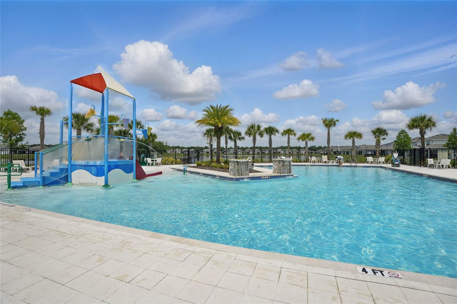 Image 50 of 69 For 5079 Royal Point Avenue