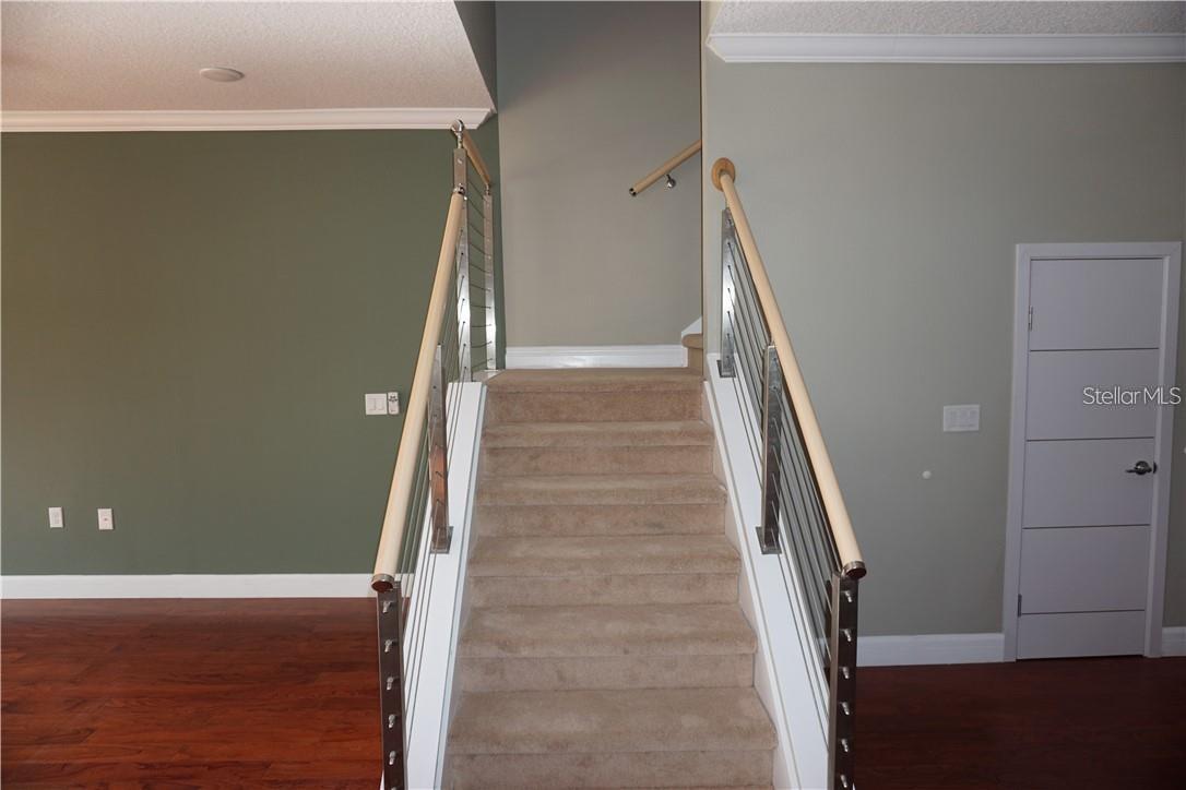 Image 12 of 31 For 1908 Greenbriar Terrace