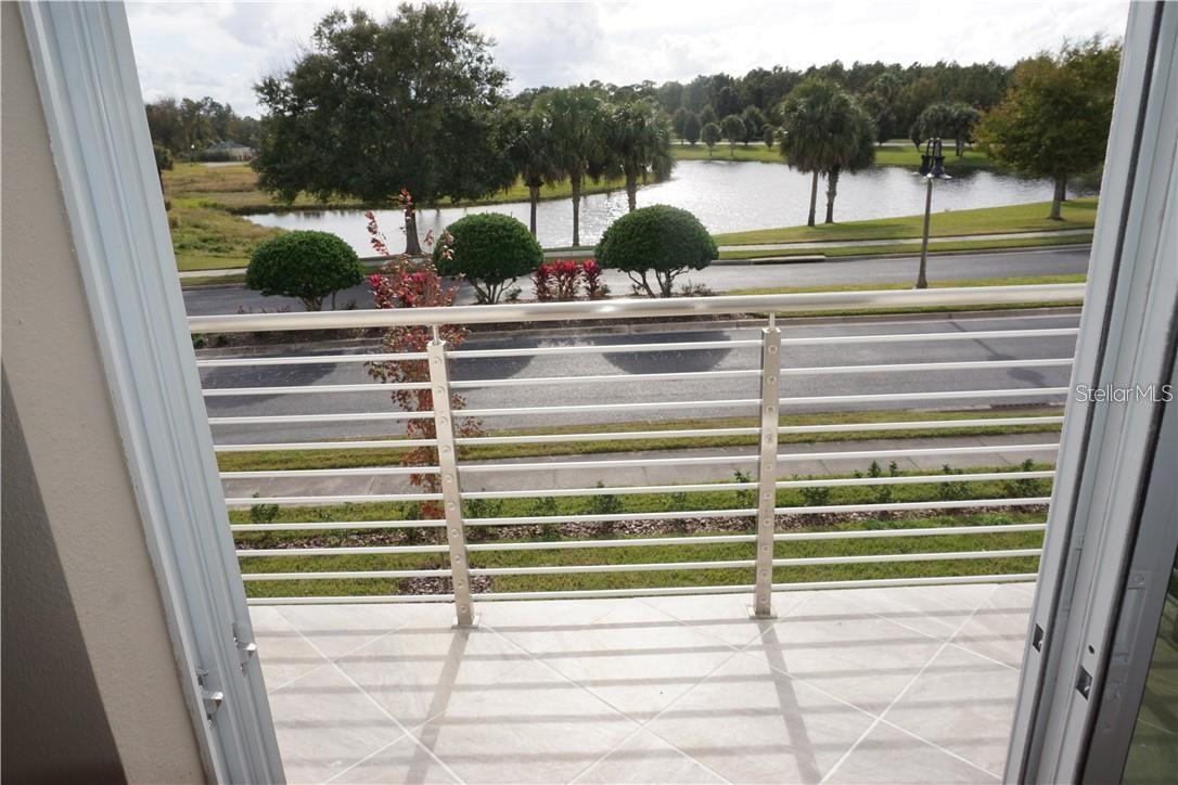 Image 15 of 31 For 1908 Greenbriar Terrace