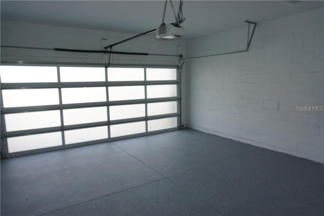 Image 23 of 31 For 1908 Greenbriar Terrace