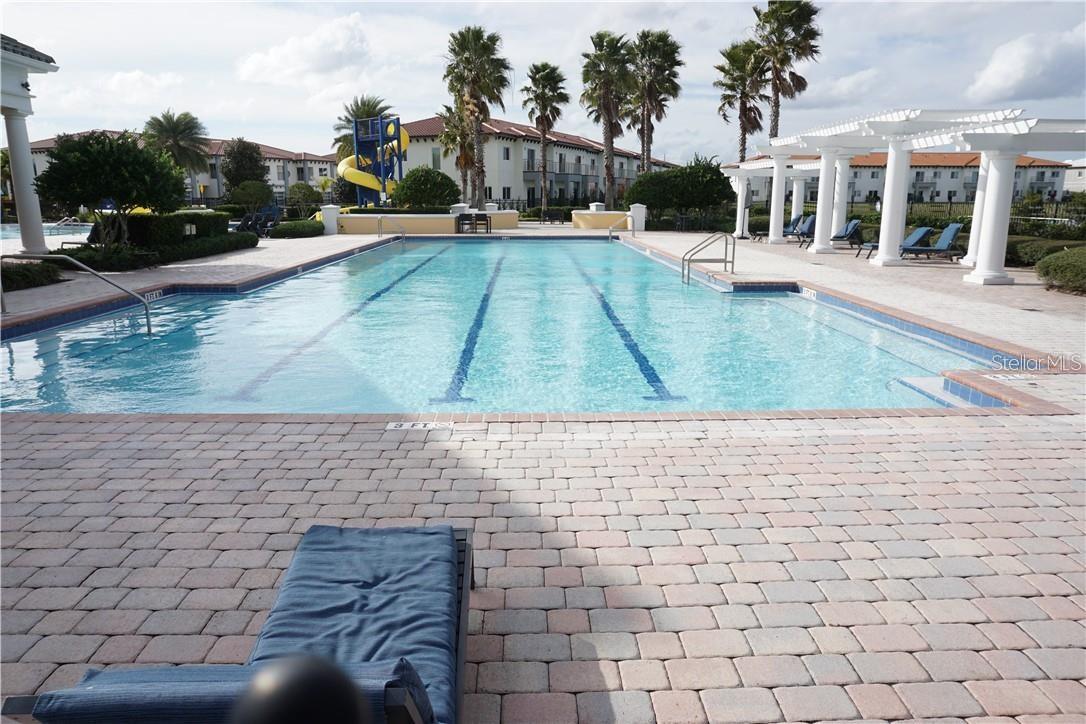 Image 5 of 31 For 1908 Greenbriar Terrace