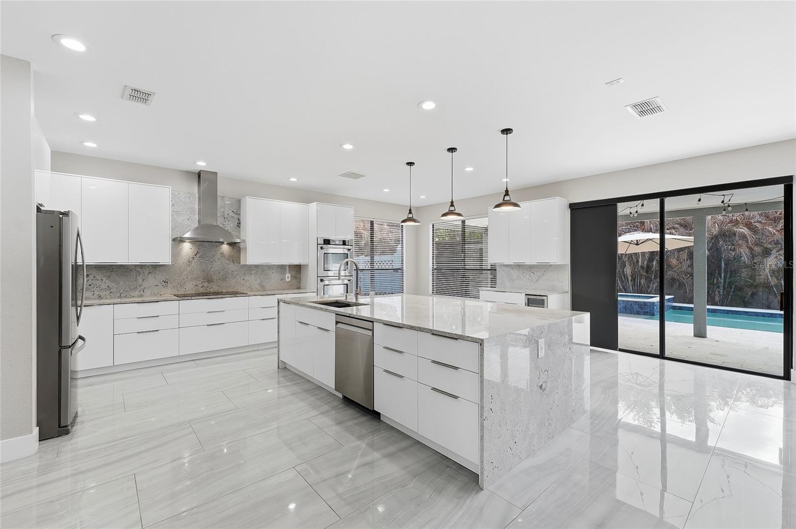 Image 10 of 49 For 3335 Red Ash Circle