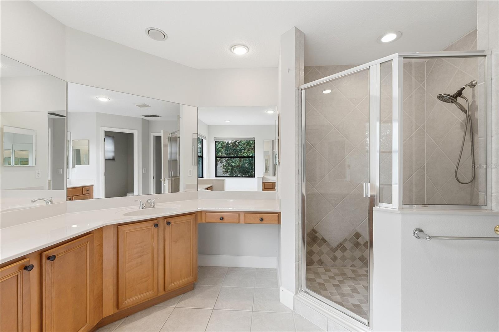 Image 25 of 49 For 3335 Red Ash Circle