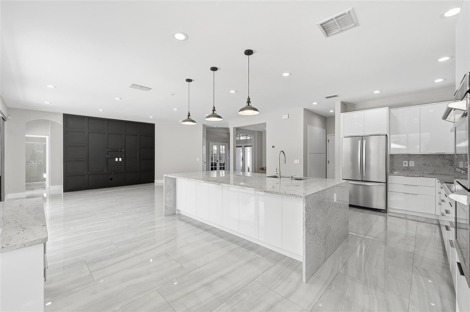 Image 8 of 49 For 3335 Red Ash Circle