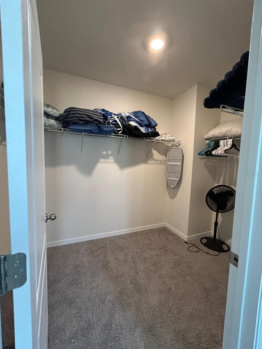 Image 17 of 33 For 3841 Royal Azalea Way