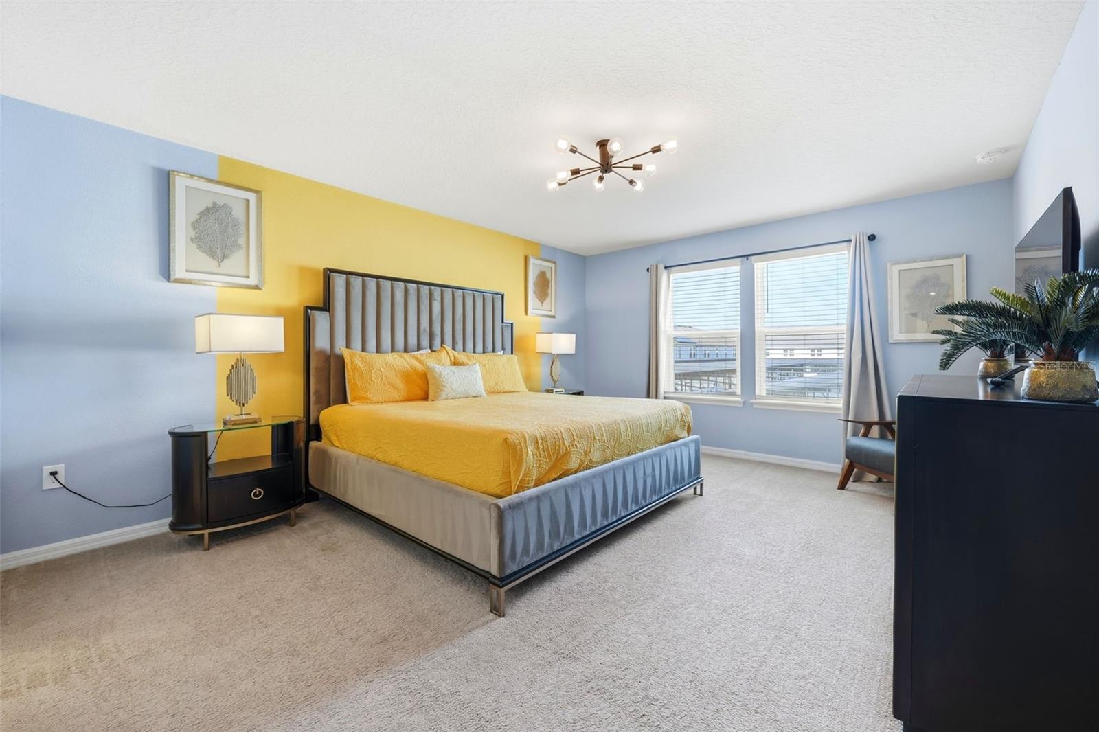 Image 28 of 43 For 626 Jasmine Ln