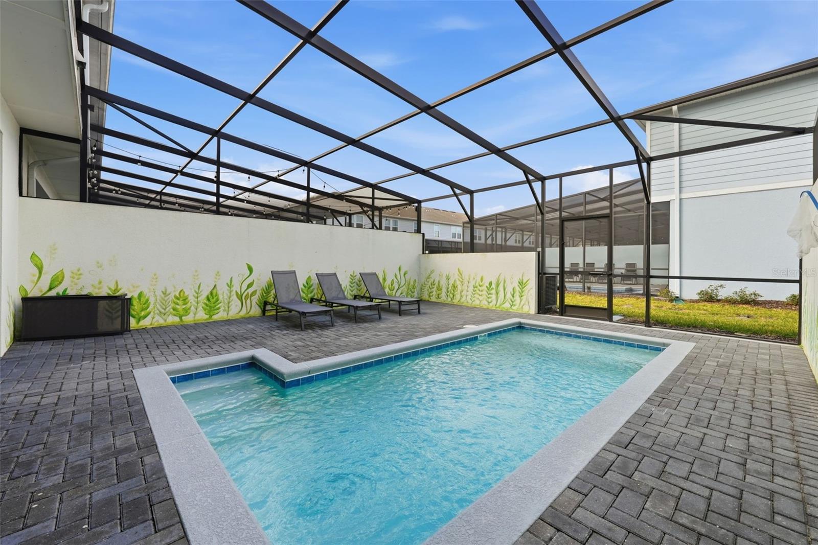 Image 40 of 43 For 626 Jasmine Ln