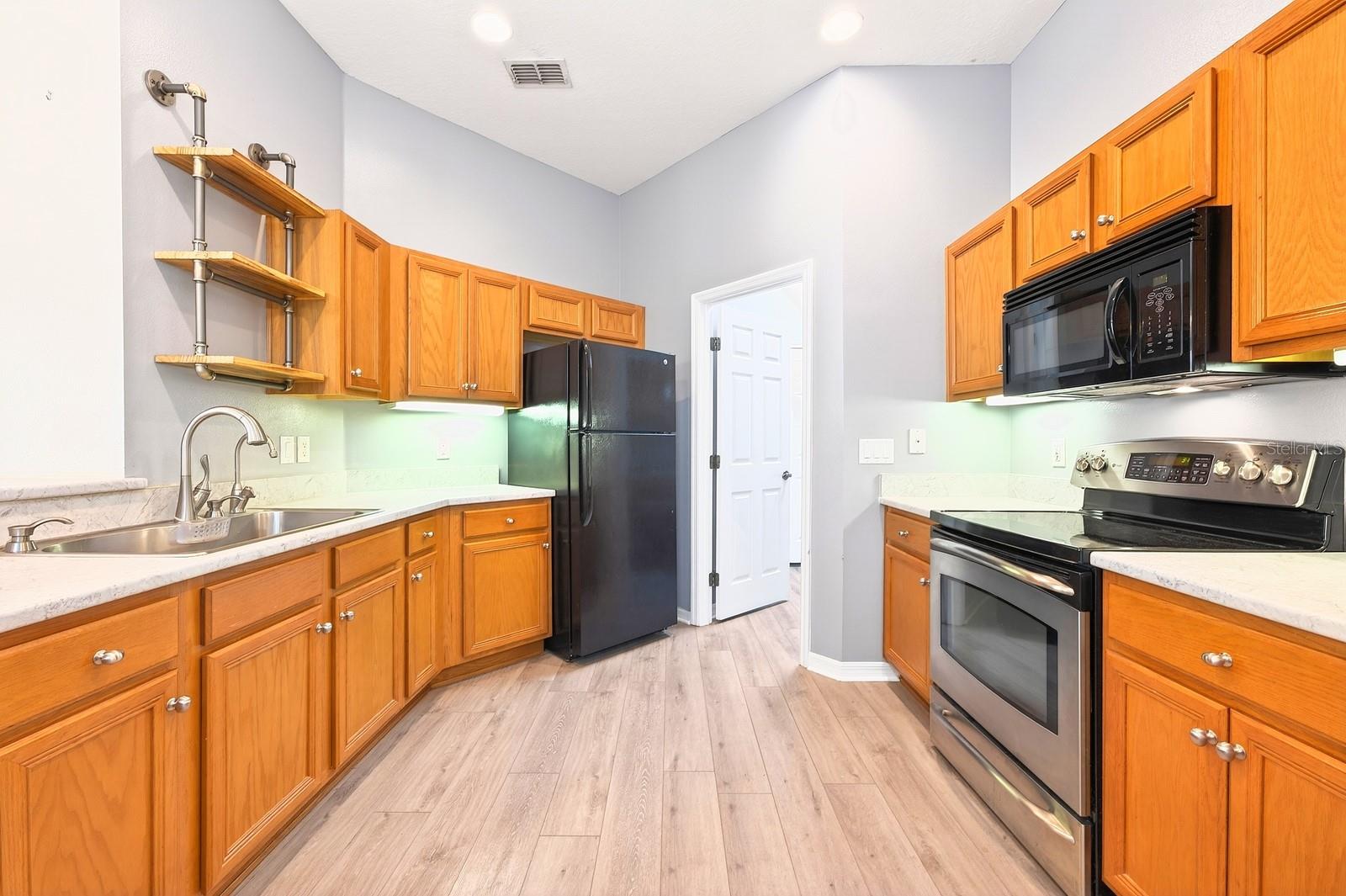 Image 5 of 50 For 3447 Mount Hope Loop