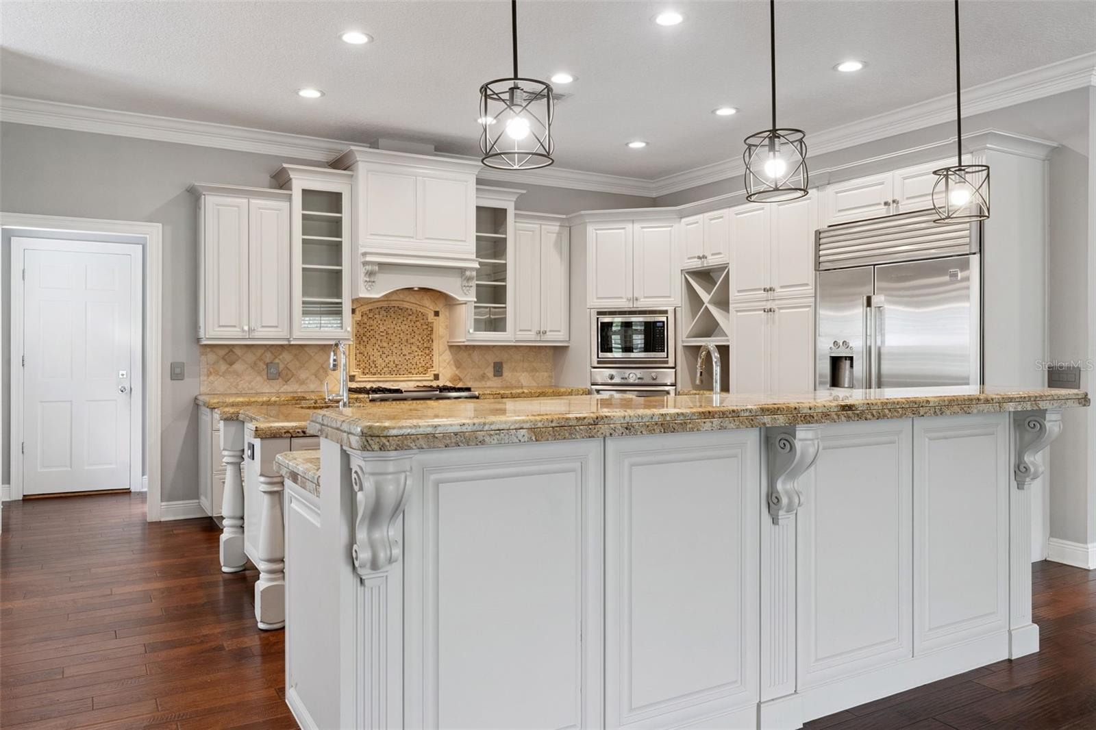 Image 21 of 78 For 5001 Latrobe Drive