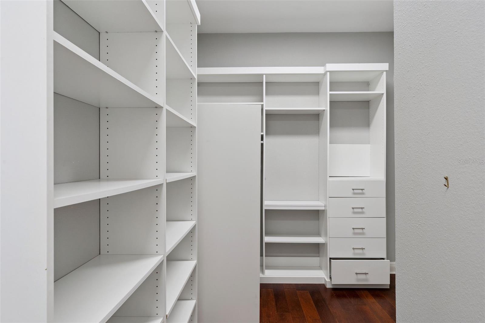 Image 32 of 78 For 5001 Latrobe Drive