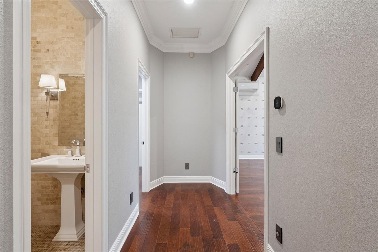 Image 33 of 78 For 5001 Latrobe Drive