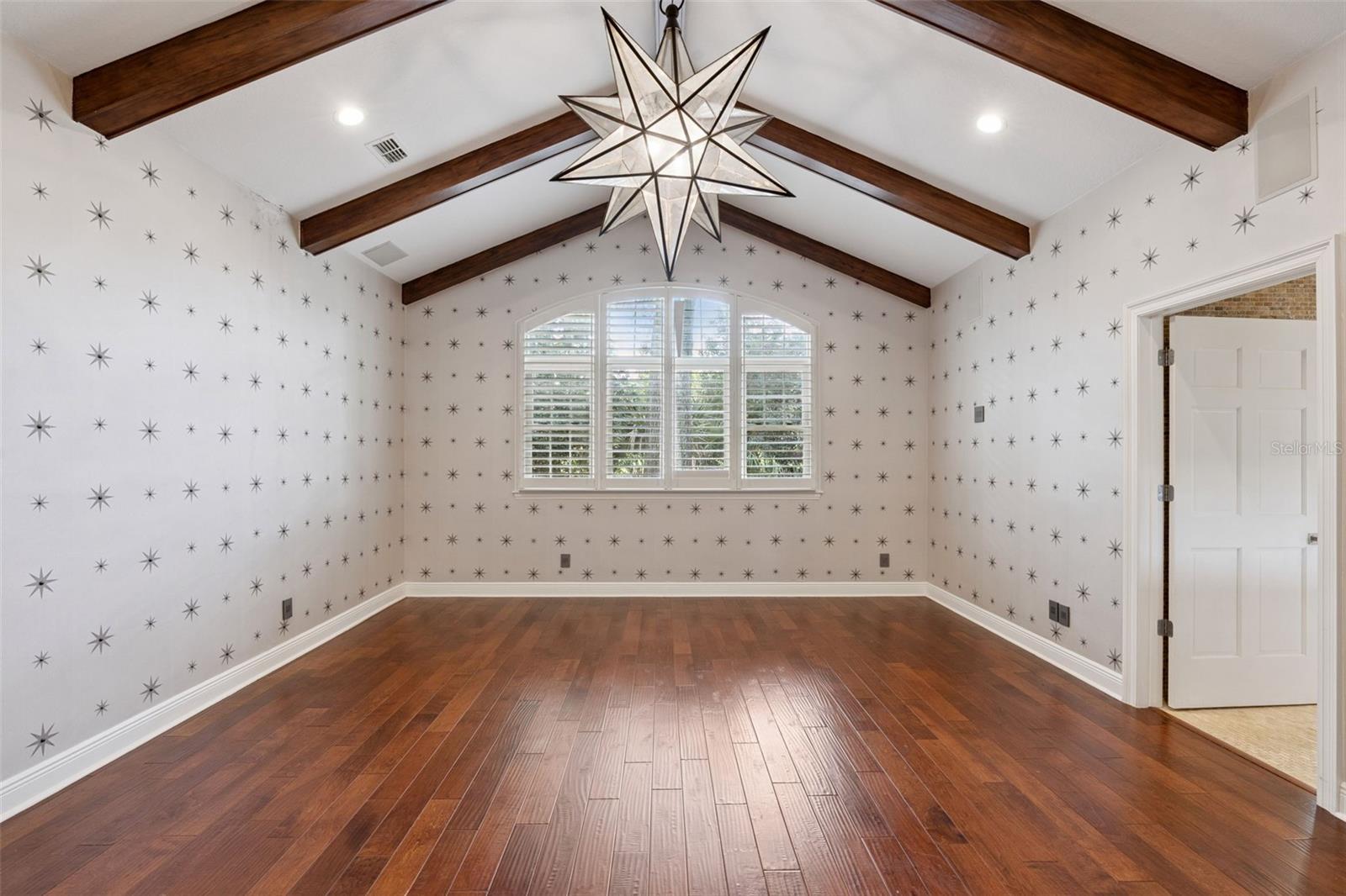 Image 36 of 78 For 5001 Latrobe Drive