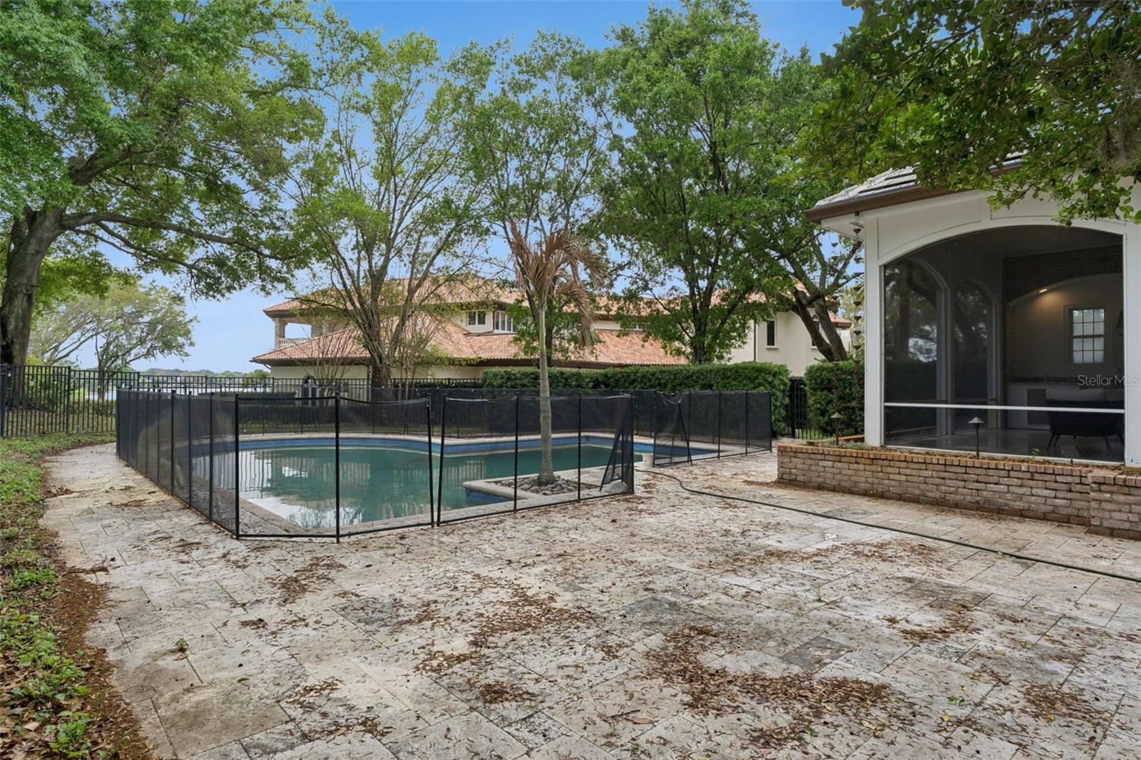 Image 68 of 78 For 5001 Latrobe Drive